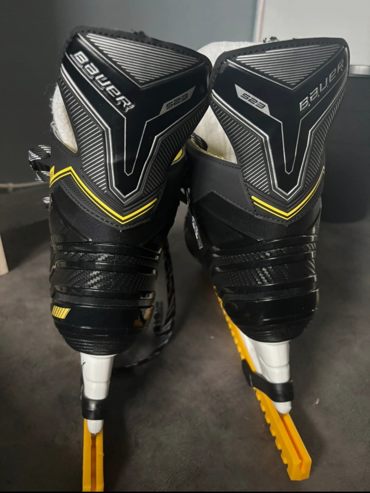 BAUER S23 (VENDU)